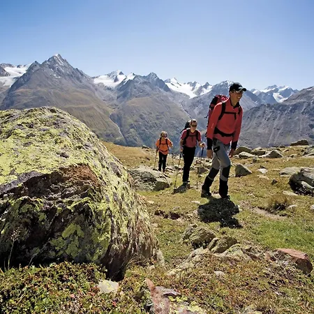 Appartement In Huben Near Slopes Längenfeld