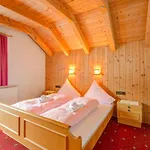 Apartament In Huben Near Slopes *