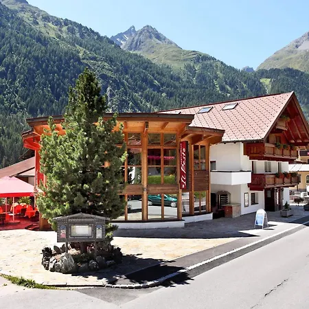 In Huben Near Slopes *